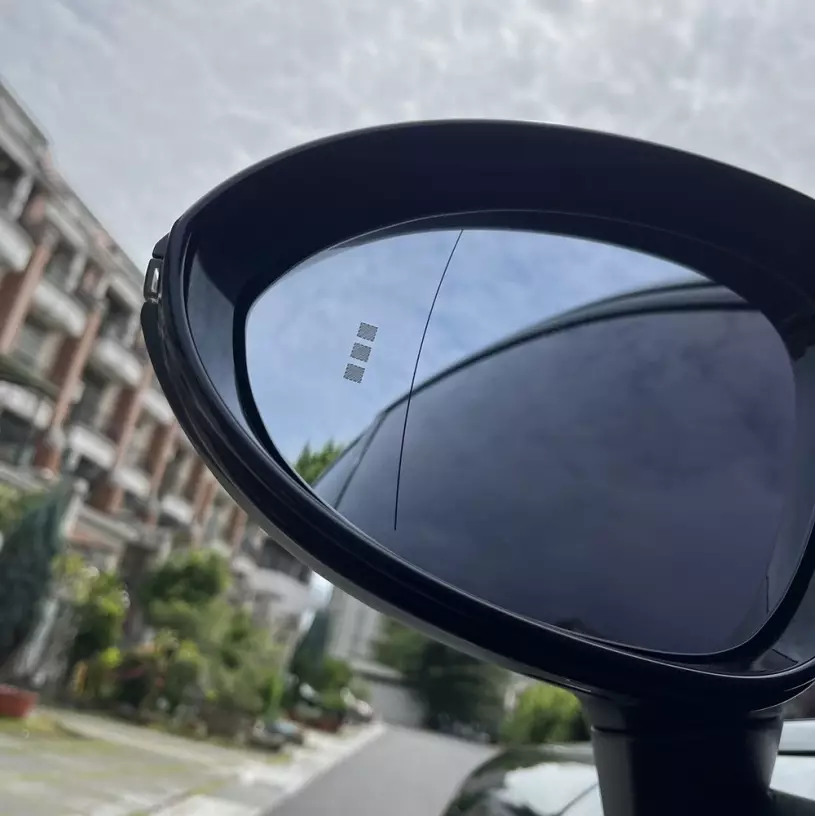 三立國際汽車 永康中古車買賣 中古車商 台南市