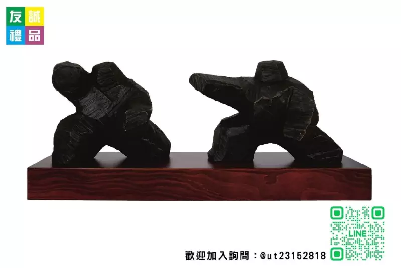 news-details