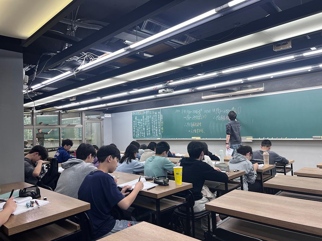 高偉數學-台北善導寺高中數學補習班推薦