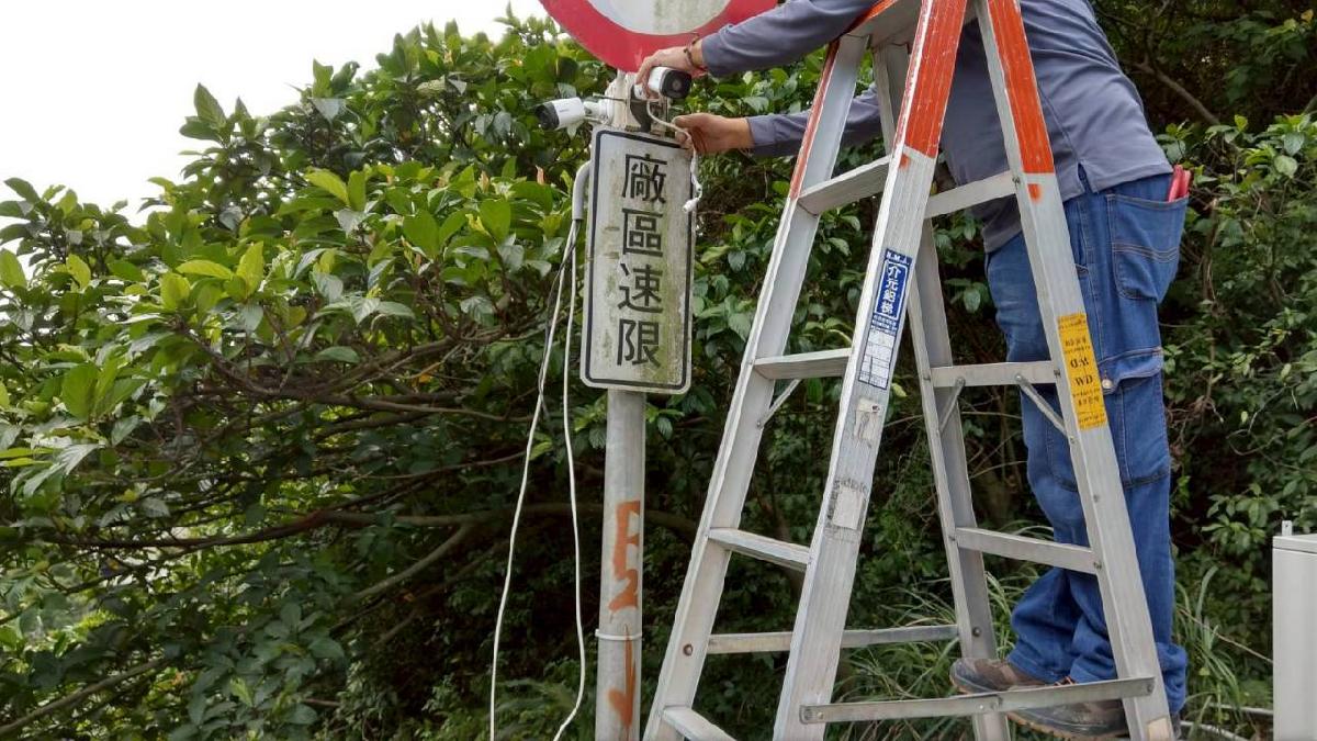鎧帆科技-宜蘭弱電工程、監視器安裝、門禁系統、網路
